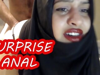 PAINFUL SURPRISE ANAL WITH MARRIED HIJAB Piece of baggage !